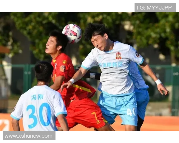 足球明星齐聚青岛激情对决引发球迷热潮盛况空前
